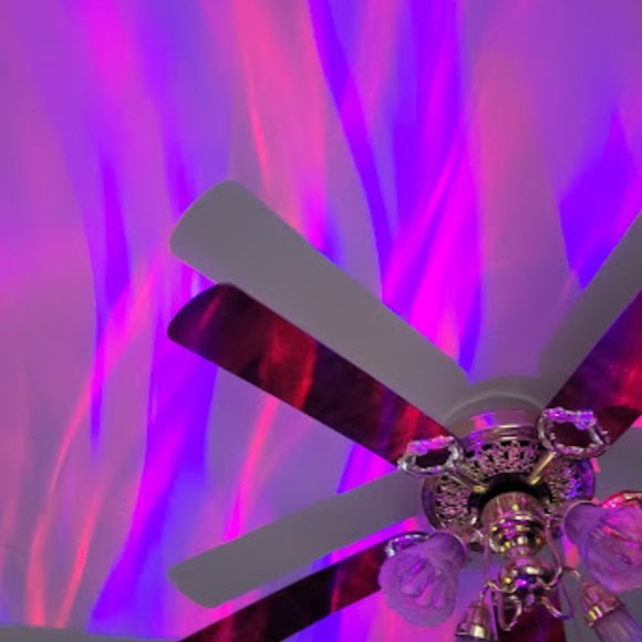 1pc Aurora Polar Projector Light Night Light With 7 Color Patterns & Remote - Picture 4 of 6